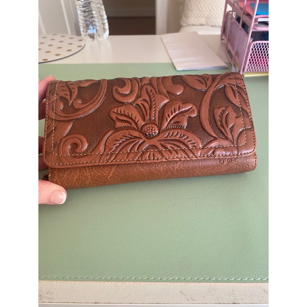 B.O.C.| BOC Brown Floral Embossed Wallet